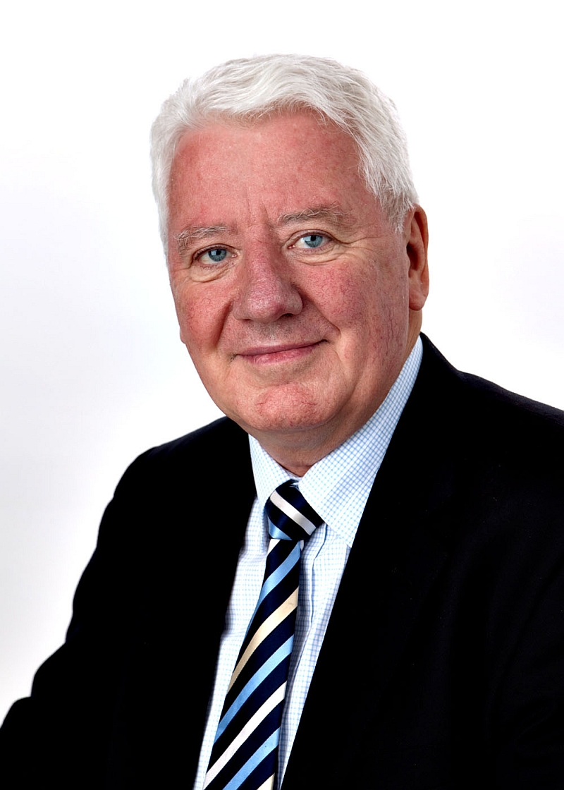 Para Howard , é preciso andar devagar | Divulgação Volvo