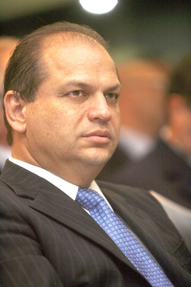 Ricardo Barros: ele e a esposa estão na sociedade de duas emissoras de Maringá | 