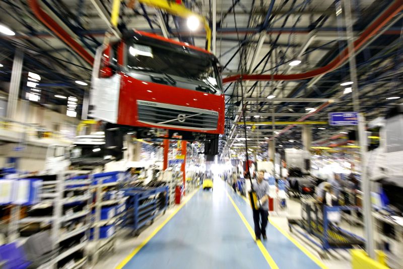 Fábrica da Volvo na Cidade Industrial: setor automotivo é dos mais atraentes para os profissionais, diz consultoria | Daniel Castellano/ Gazeta do Povo