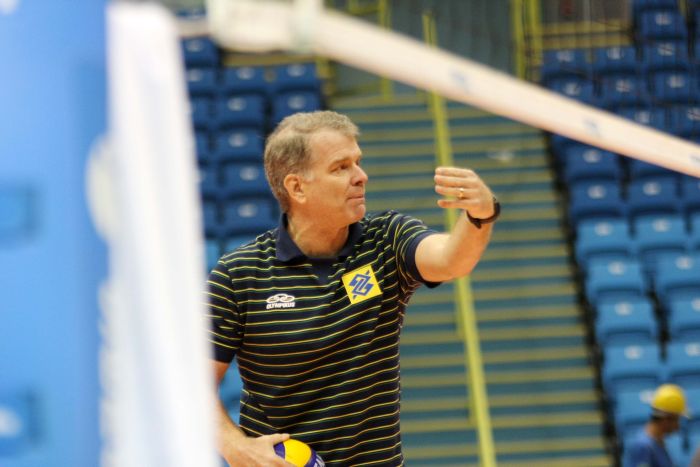 Mesmo sendo difícil, Bernardinho acredita na classificação adiantada | Alexandre Arruda / CBV