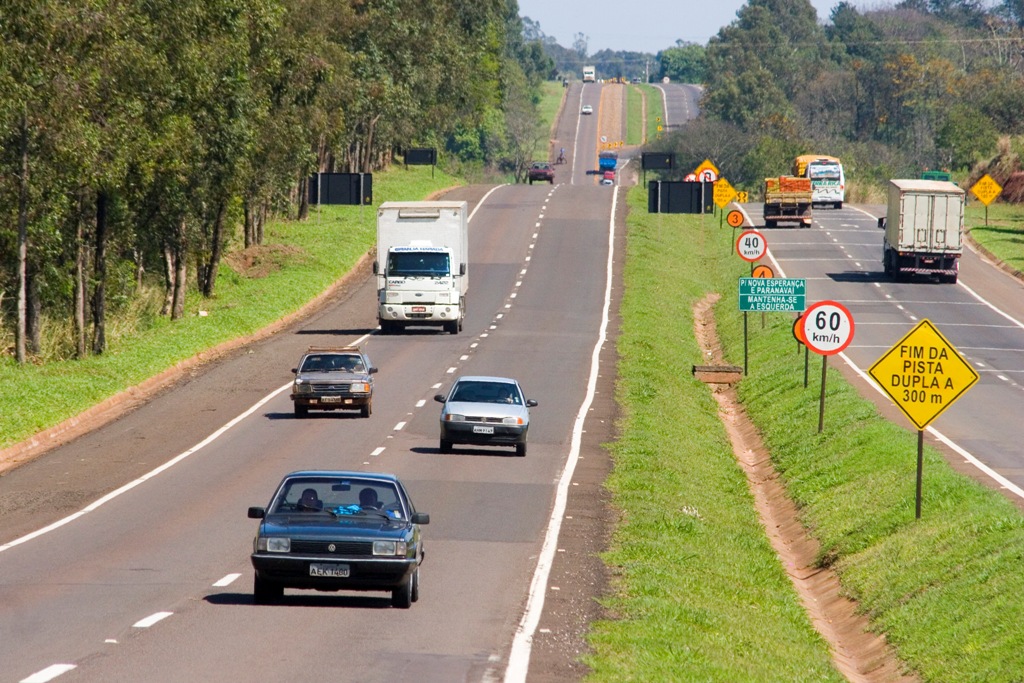 Trecho da BR-376, uma das mais movimentadas na região de Maringá | Divulgação Viapar