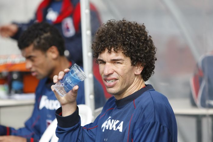 Welington vem sofrendo com o excesso de jogos na Série B | Daniel Castellano / Gazeta do Povo
