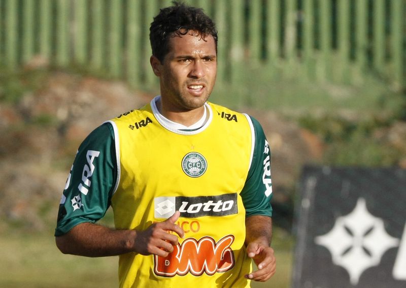Davi diz que não aguentava treinar de tanta dor | Antonio More / Gazeta do Povo