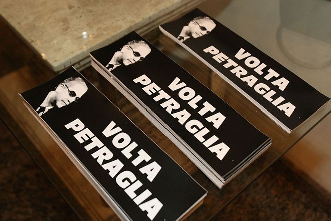 Jantar teve tom político, com adesivos do ex-dirigente distribuído aos conselheiros |