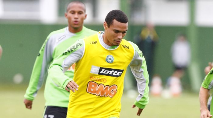 | Marcelo Elias