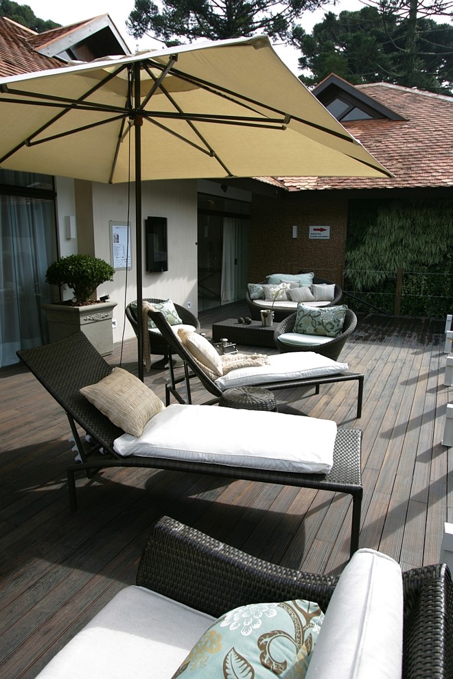 Espreguiçadeira Giardino, da Ton Sur Ton. R$ 2.040, à vista | 