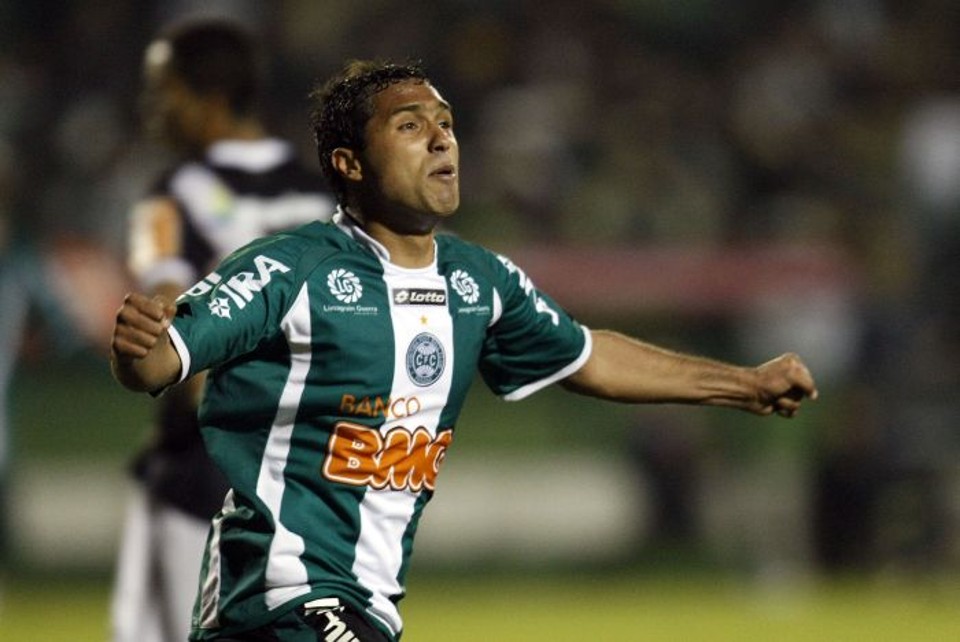 Davi comemora o segundo gol do Coxa na final | Hedeson Alves / Gazeta do Povo