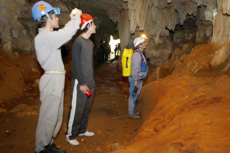 Cavernas como a de Pinheiro Seco, na zona rural de Castro, estão vulneráveis à depredação de quem não sabe de sua importância | Henry Milléo/ Gazeta do Povo