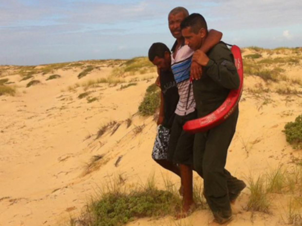 Vítimas foram socorridas com desidratação e levadas para hospital em Aracaju | Foto: Divulgação/Grupamento Tático Aéreo da PM de Sergipe