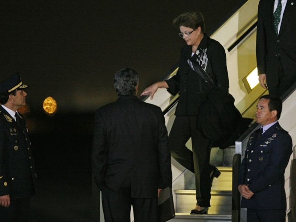 Presidente Dilma Rousseff chega ao Peru para posse de Ollanta Humala | Enrique Castro-Mendivil / Reuters