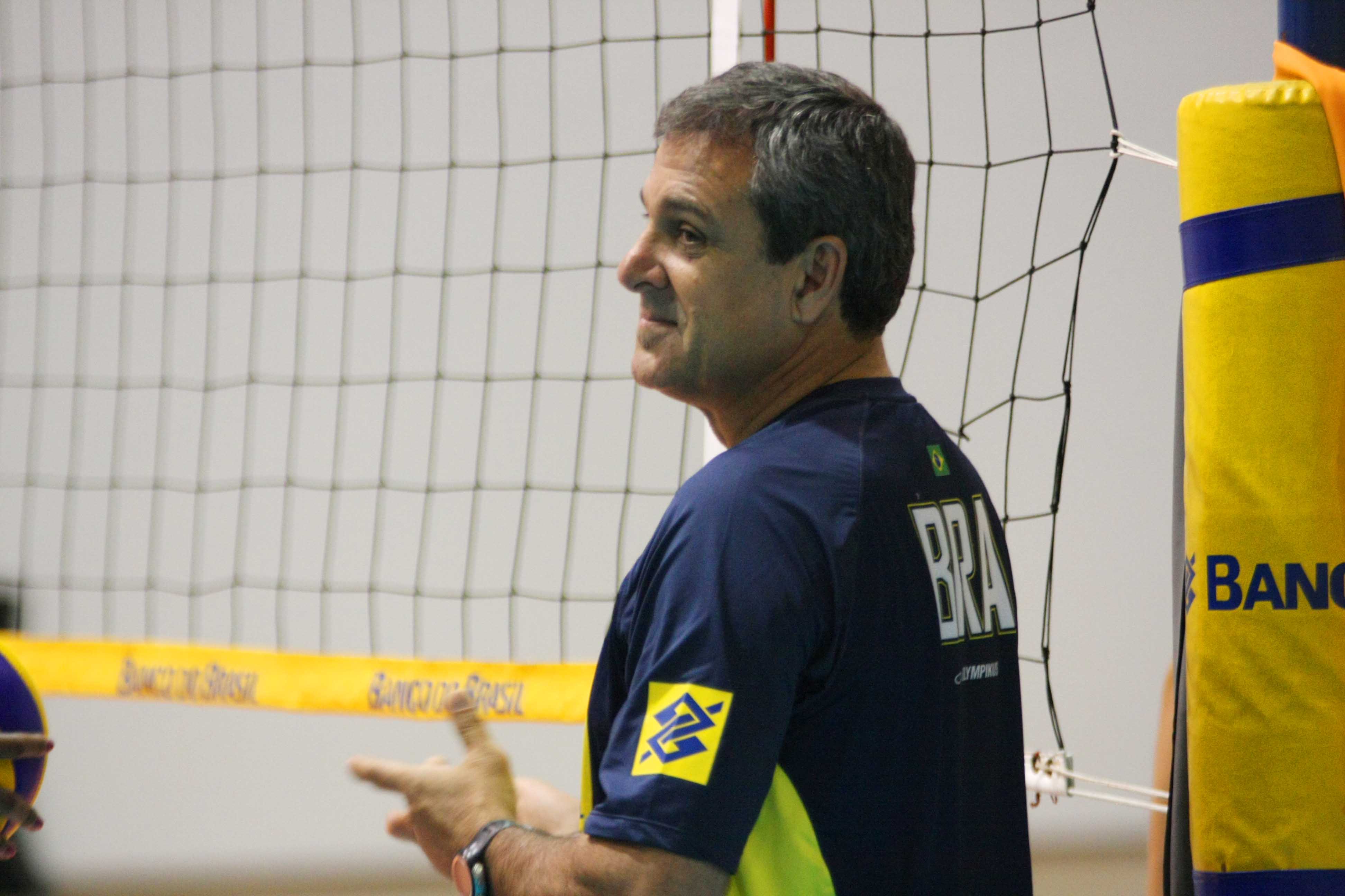 Seleção comandada por José Roberto Guimarães embarca nesta sexta-feira para a disputa do Grand Prix | Divulgação / CBV