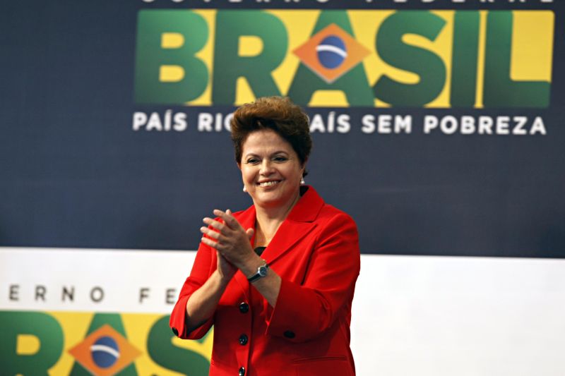 Dilma garantiu que está acompanhando de perto as dificuldades de EUA e Europa | Albari Rosa/ Gazeta do Povo