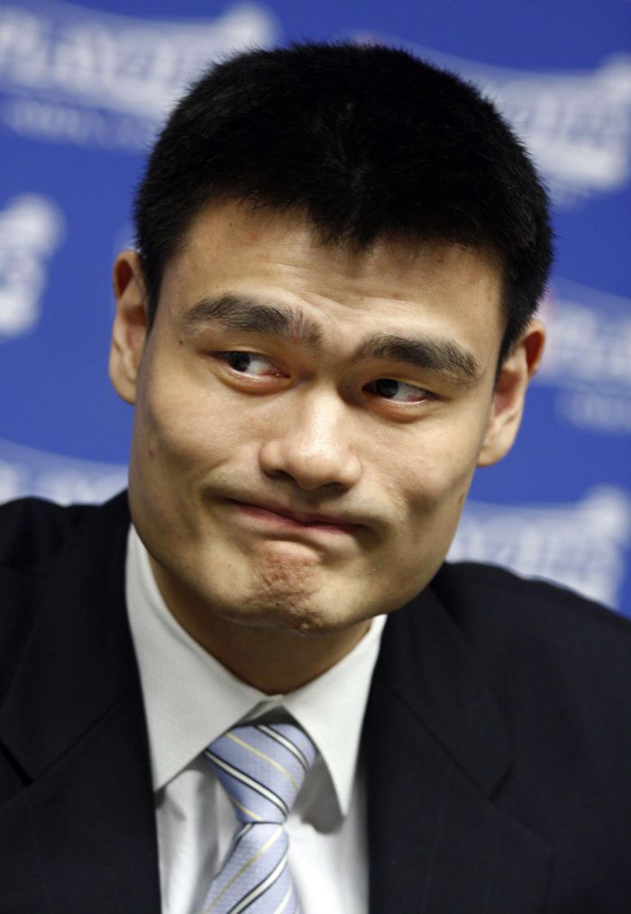 O superpivô Yao Ming disputou nove temporadas pelo Houston Rockets | Richard Carson /Reuters