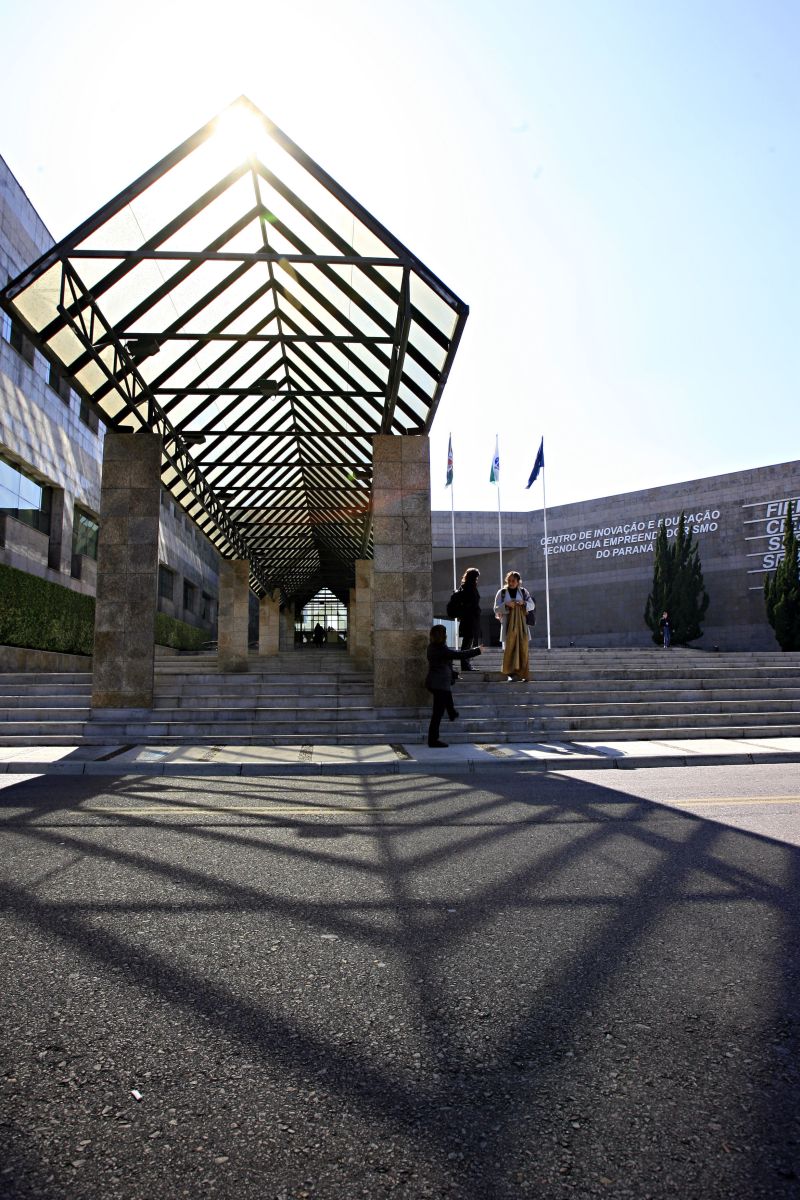 Uma das sedes da Fiep, no bairro Jardim Botânico, em Curitiba: quatro anos depois, governo estadual volta a apoiar a oposição | Priscila Forone/ Gazeta do Povo