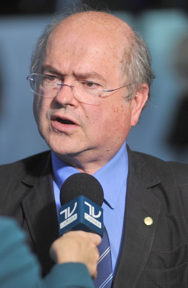 Alfredo Kaefer: ausências para comparecer a eventos do partido | 