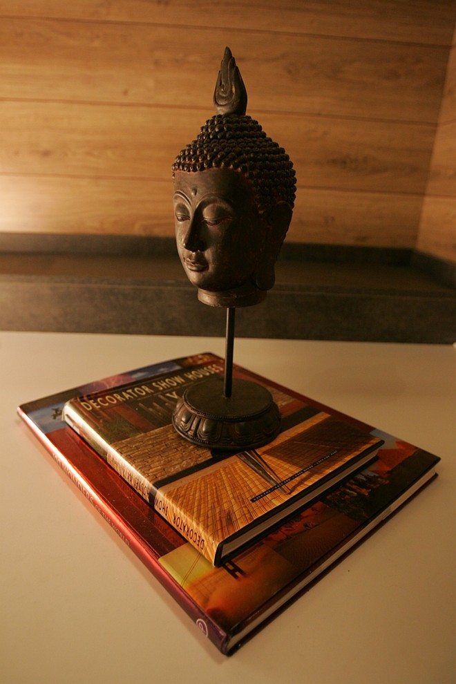 Cabeça de Buda, da Linha da Casa. R$ 235,71 | 