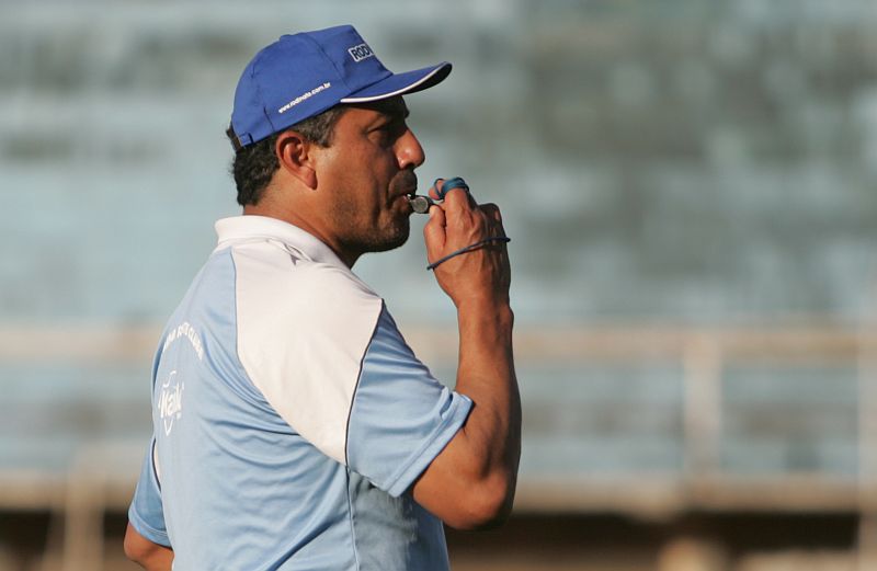 Gilberto Pereira assume o Cianorte, que lidera o grupo com uma vitória e um empate | Gilberto Abelha / Jornal de Londrina