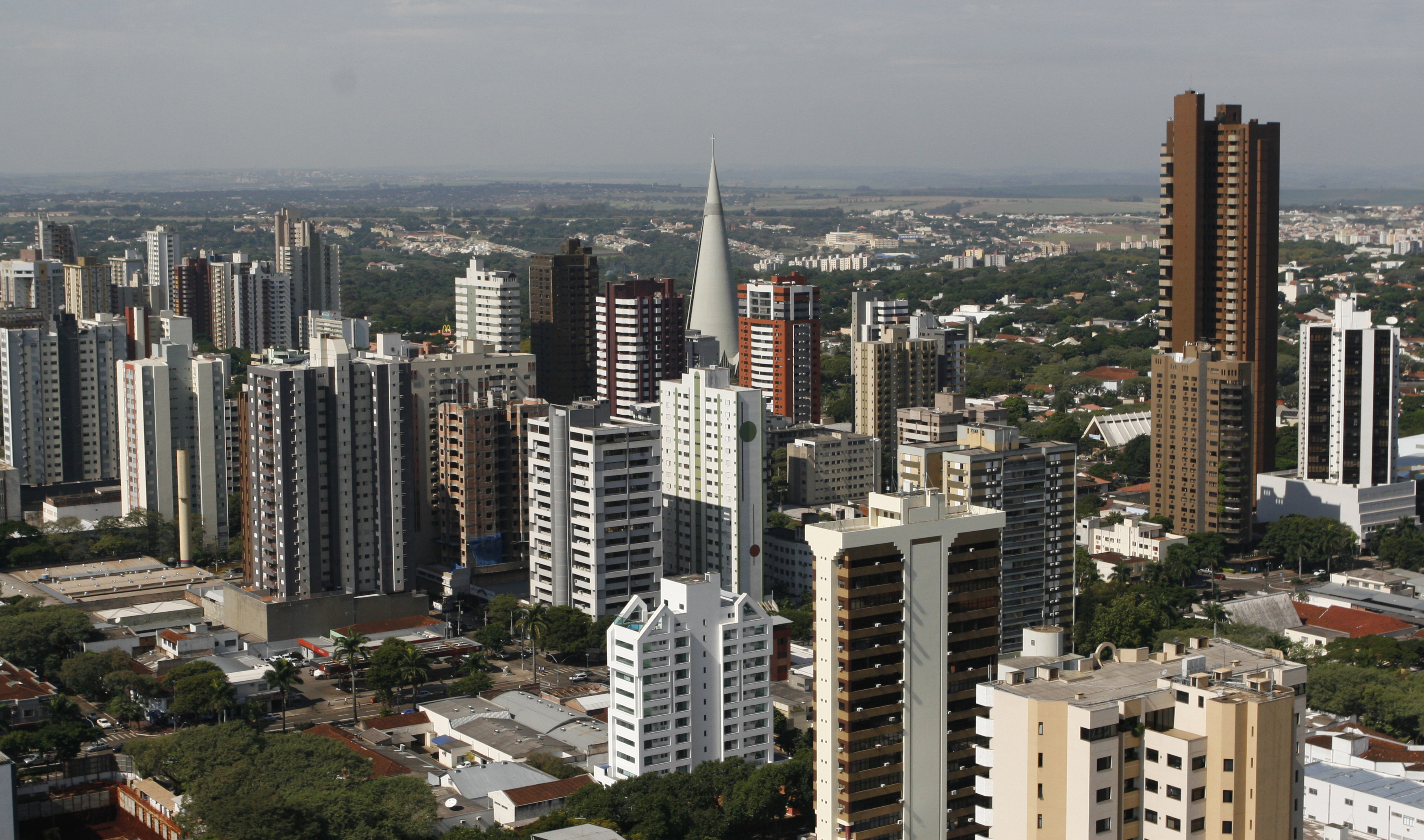 Maringá está entre as 40 cidades brasileiras com a maior renda média domiciliar per capita, segundo Censo 2010 | Divulgação PMM