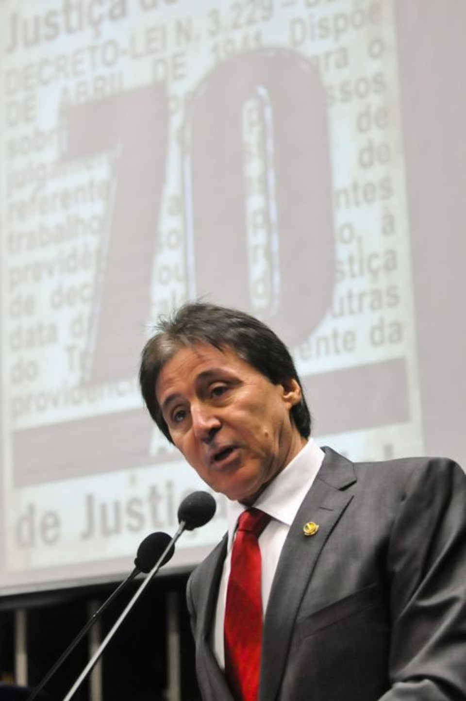O senador Eunício Oliveira é dono de 50% da Manchester | Geraldo Magela/Agência Senado