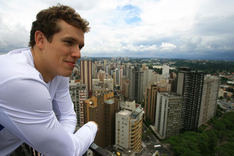 Em Curitiba, Henrique Rodrigues estuda mudanças nos treinamento para Londres-2012 | Ivonaldo Alexandre / Agência de Notícias da Gazeta do Povo