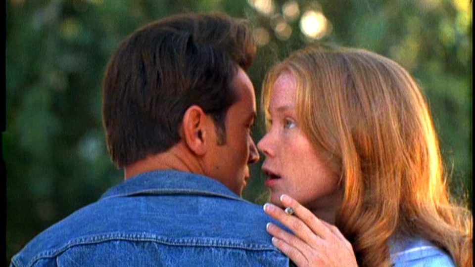 Martin Sheen e Sissy Spacek, em Terra de Ninguém: longe das convenções de uma trama policial | Fotos: Divulgação