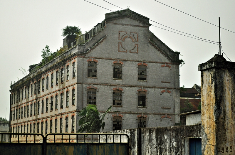 Barracões do Porto Matarazzo: instalações estariam sendo disputadas por empresas nacionais para novas ocupações | Fotos: Carolina Gabardo Belo/ Gazeta do Povo