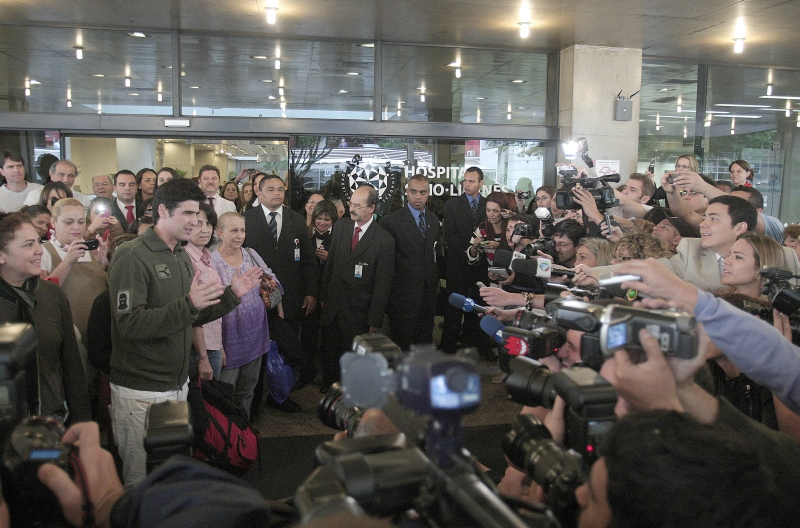 Saída de Gianecchini causou tumulto: assédio de repórteres e fãs | Rodrigo Paiva/ Folhapress