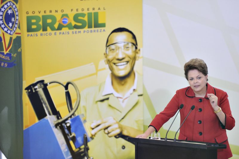 A presidente Dilma Rousseff anunciou ontem a ampliação da Rede Federal de Educação Profissional, Científica e Tecnológica | Wilson Dias/AgBR