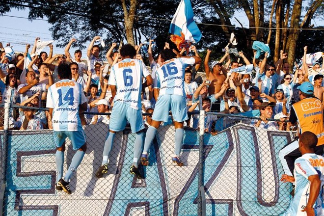 Festa da torcida em Rolândia: 