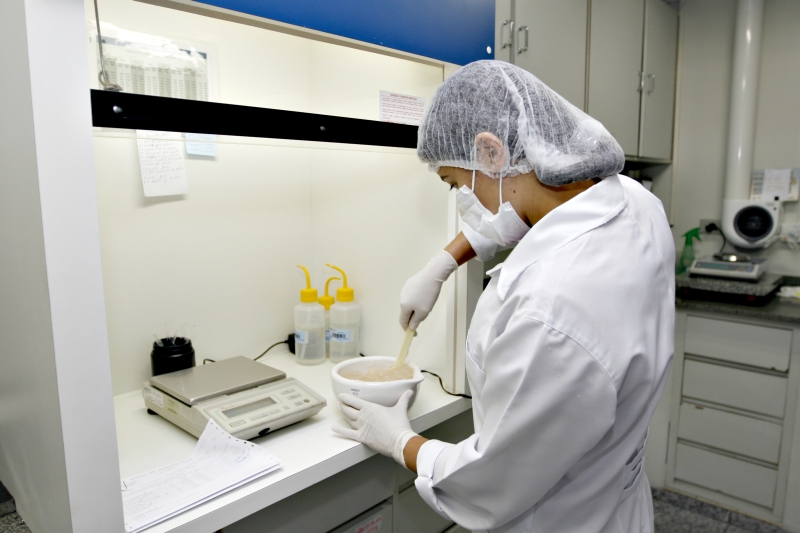 Lei dos manipulados entra em vigor em novembro: novo projeto na Assembleia tenta revogar a norma aprovada há 18 meses | Rodolfo Buhrer/Arquivo