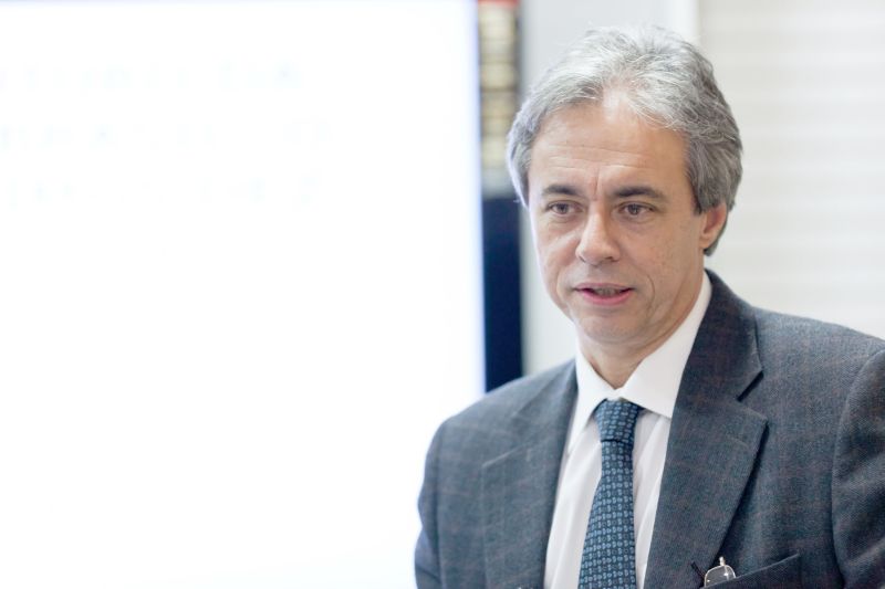 Melhora requer maiores salários, plano de carreira e formação sólida | Naideron Jr./Arquivo/ Gazeta do Povo