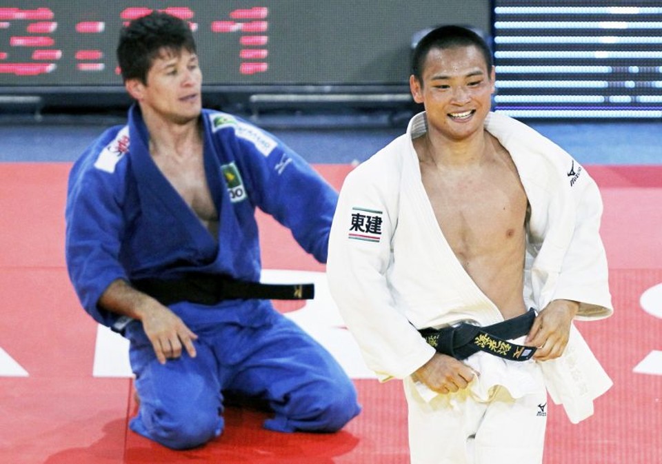 Prata e bronze | Charles Platiau/ Reuters