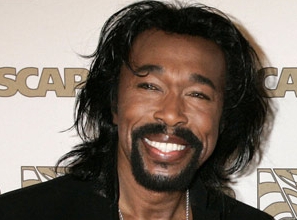 O compositor Nickolas Ashford | Reuters