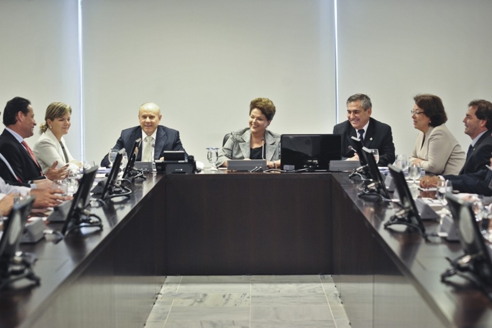 A presidenta Dilma Rousseff durante reunião com os dirigentes das centrais sindicais | Antonio Cruz/ABr