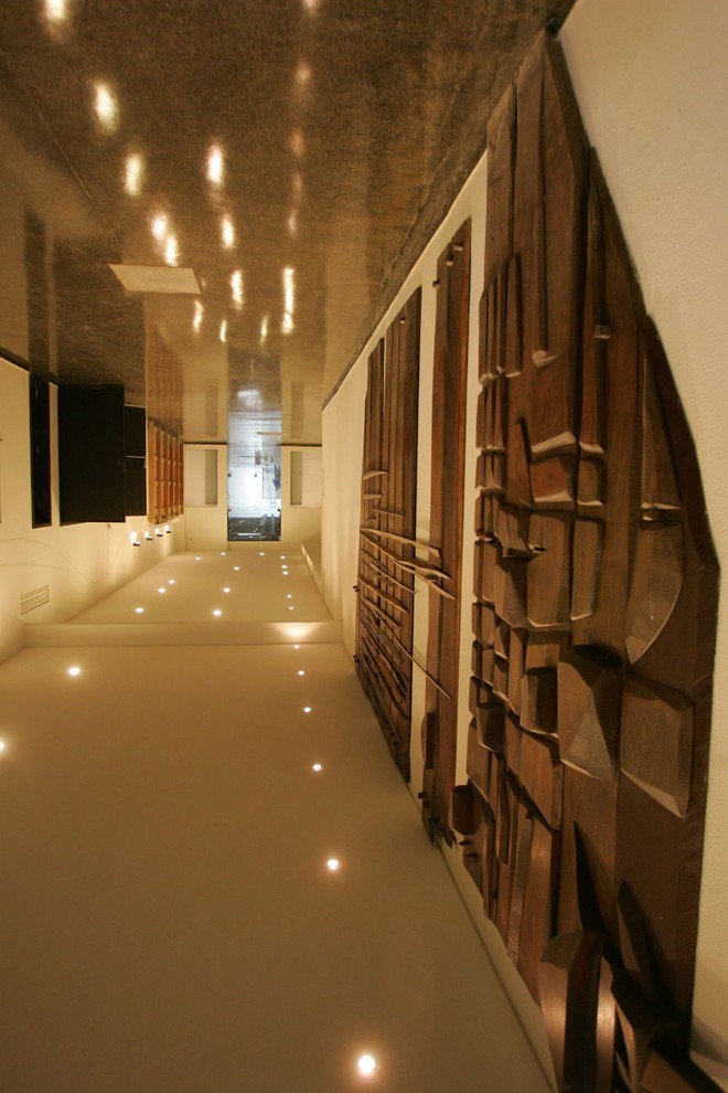 Painel de Poty Lazzarotto: Muma abriga o acervo do artista |