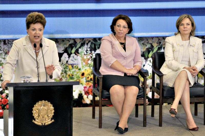Dilma Rousseff, Ideli Salvatti e Gleisi Hoffmann: ação das ministras com o aval da presidente tem irritado aliados | Antônio Cruz/ABr