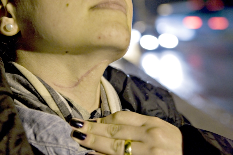 Rosane levou uma facada no pescoço e policial não deu importância ao caso | Antonio Costa/Gazeta do Povo