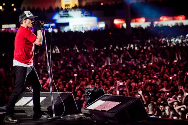 Anthony Kiedis, vocalista da banda Red Hot Chili Peppers |