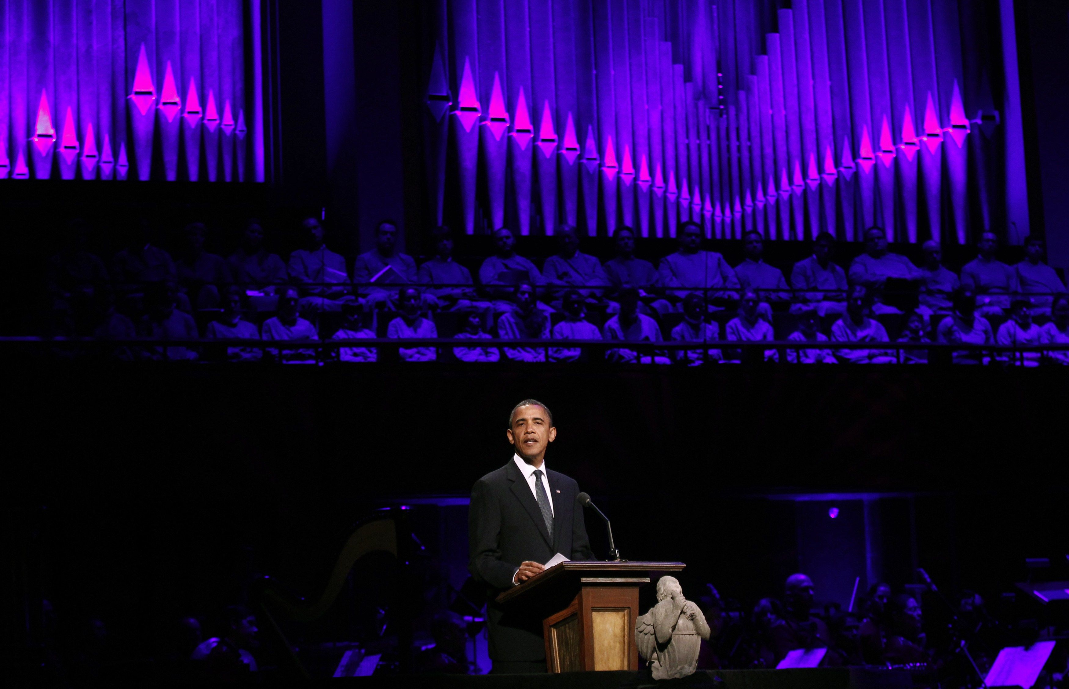 Presidente norte-americana Barack Obama faz discurso durante Concerto pela Esperança no Kennedy Center em Washington | REUTERS/Kevin Lamarque