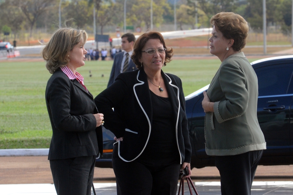Gleisi, Ideli e Dilma: sotaque paranaense, catarinense e mineiro no Palácio. | Wilson Dias/ABr