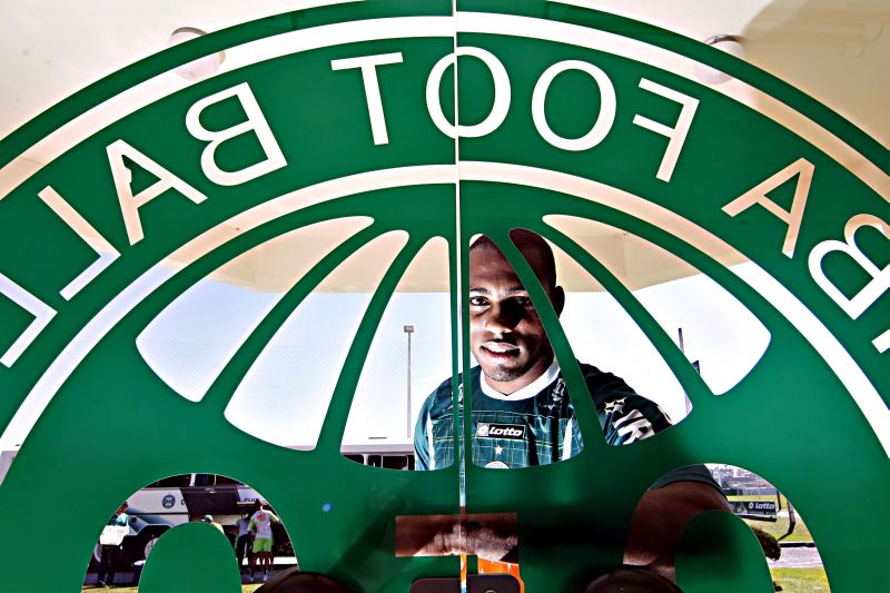 Luccas Claro, de 20 anos, é comparado ao atleticano Manoel por causa da fisionomia, força e velocidade | Albari Rosa/ Gazeta do Povo