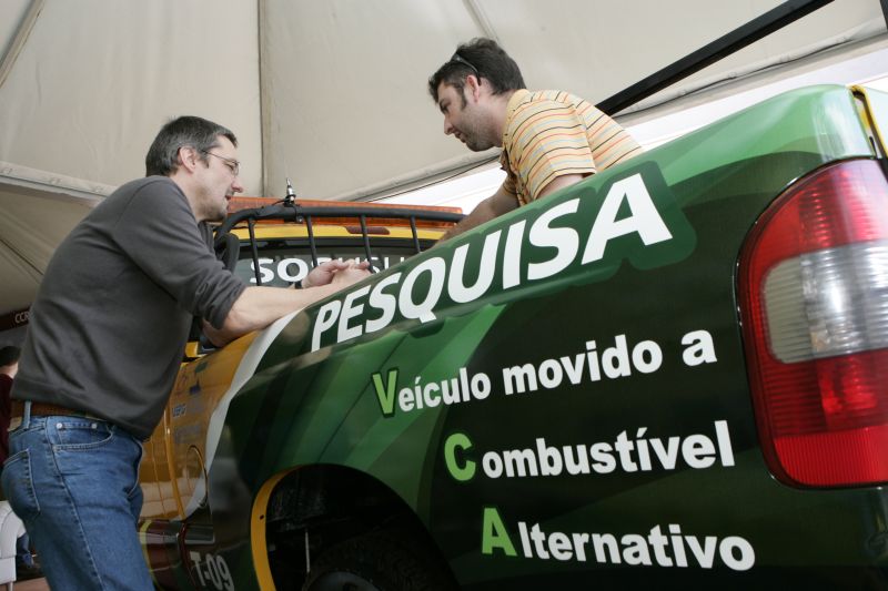 Veículo ecológico será usado em inspeções nas estradas. Neste período será avaliada a viabilidade de uso em grande escala | Henry Milléo/ Gazeta do Povo