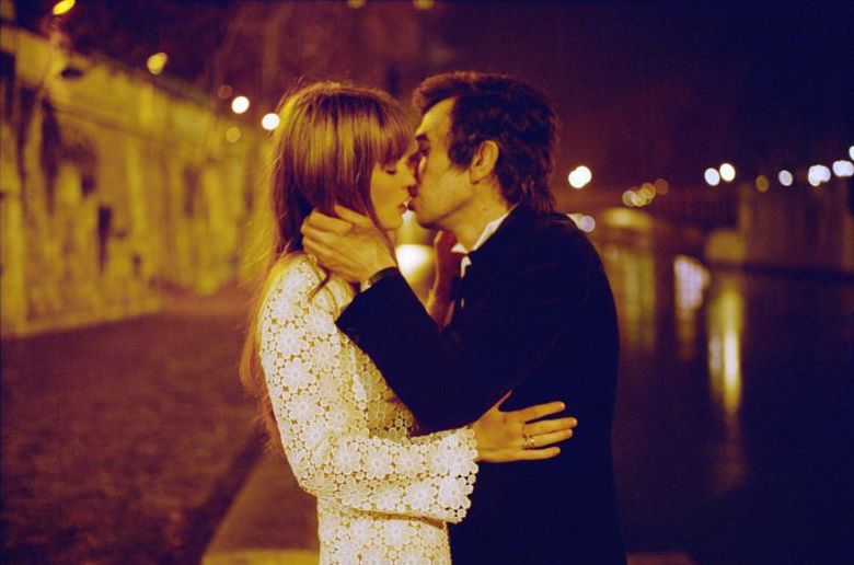 Lucy Gordon e Eric Elmosino interpretam Jane Birkin e Serge Gainsbourg | Divulgação