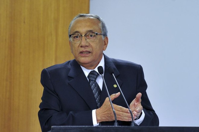 O ministro do Turismo, Gastão Vieira, detalha suas prioridades no comando da área, durante cerimônia de posse | 