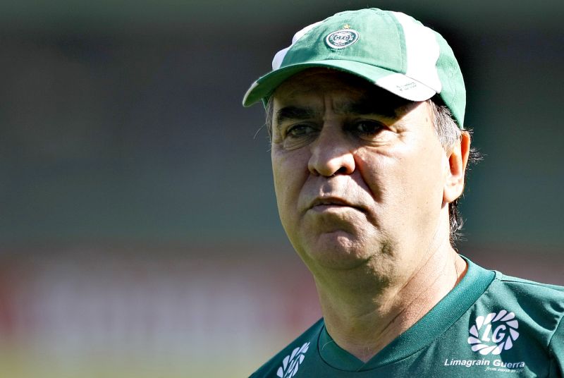 O técnico Marcelo Oliveira, do Coritiba, aguarda a eleição do clube, em dezembro, para firmar um novo contrato com o clube: Os interesses são mútuos e aí as coisas ficam mais fáceis, antecipa | Jonatham Campos/ Gazeta do Povo