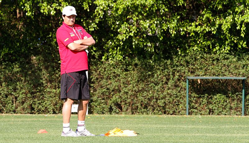 Adilson prefere transferir a responsabilidade para os jogadores | Luiz Pires / Vipcomm