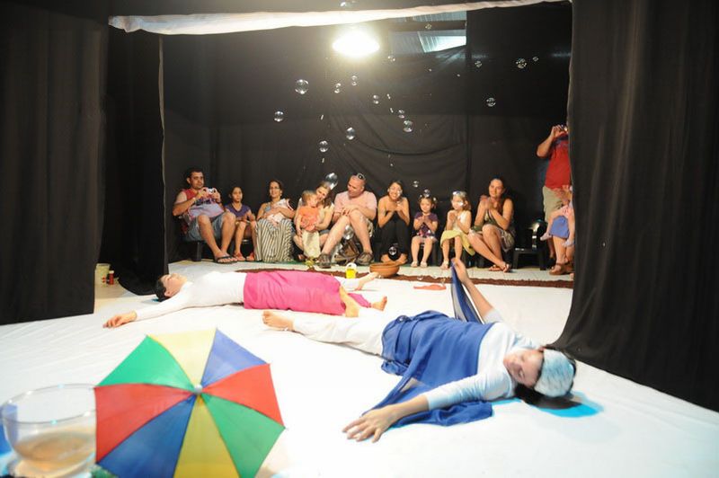 Grupo Papo Corpóreo, de Londrina, faz espetáculos para crianças de até 3 anos | Divulgação