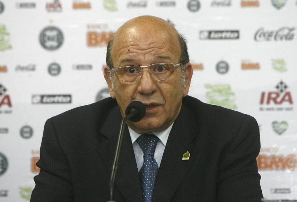 Presidente do Conselho Deliberativo do Coritiba, Omar Akel, quer que a possível venda do Couto passe por uma assembleia | Hedeson Alves / Gazeta do Povo