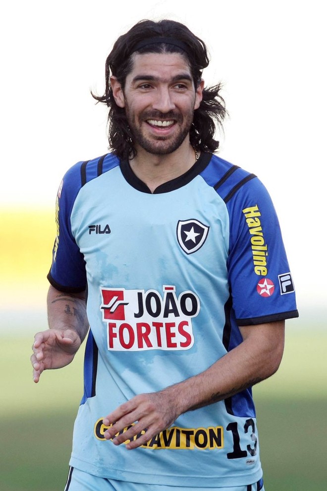 Loco Abreu participará de jogo da seleção uruguaia pelas Eliminatórias | 