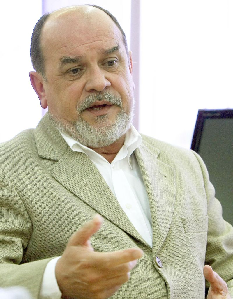 Após 6 meses sem comando, Ghignone assume o partido na capital | Valterci Santos/ Gazeta do Povo